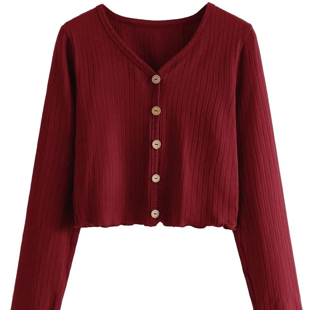 🌸 V-Neck Long Sleeve Button Front Crop Top…